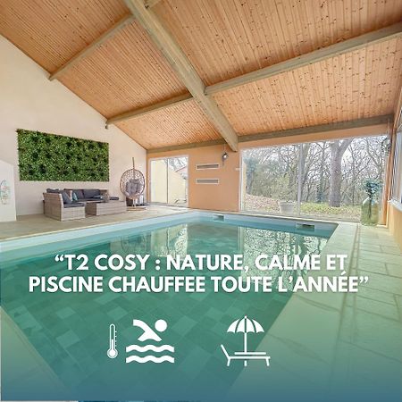 Gite L'Oree Des Buis, Piscine Privatisable Vouille  Екстер'єр фото